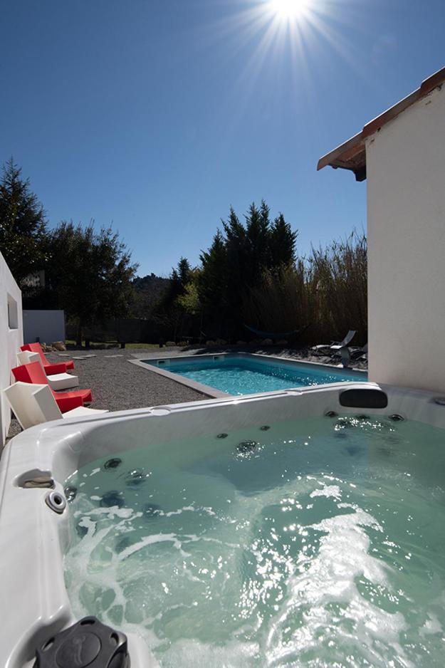 Mise En Scene Bed & Breakfast Aumelas Bagian luar foto