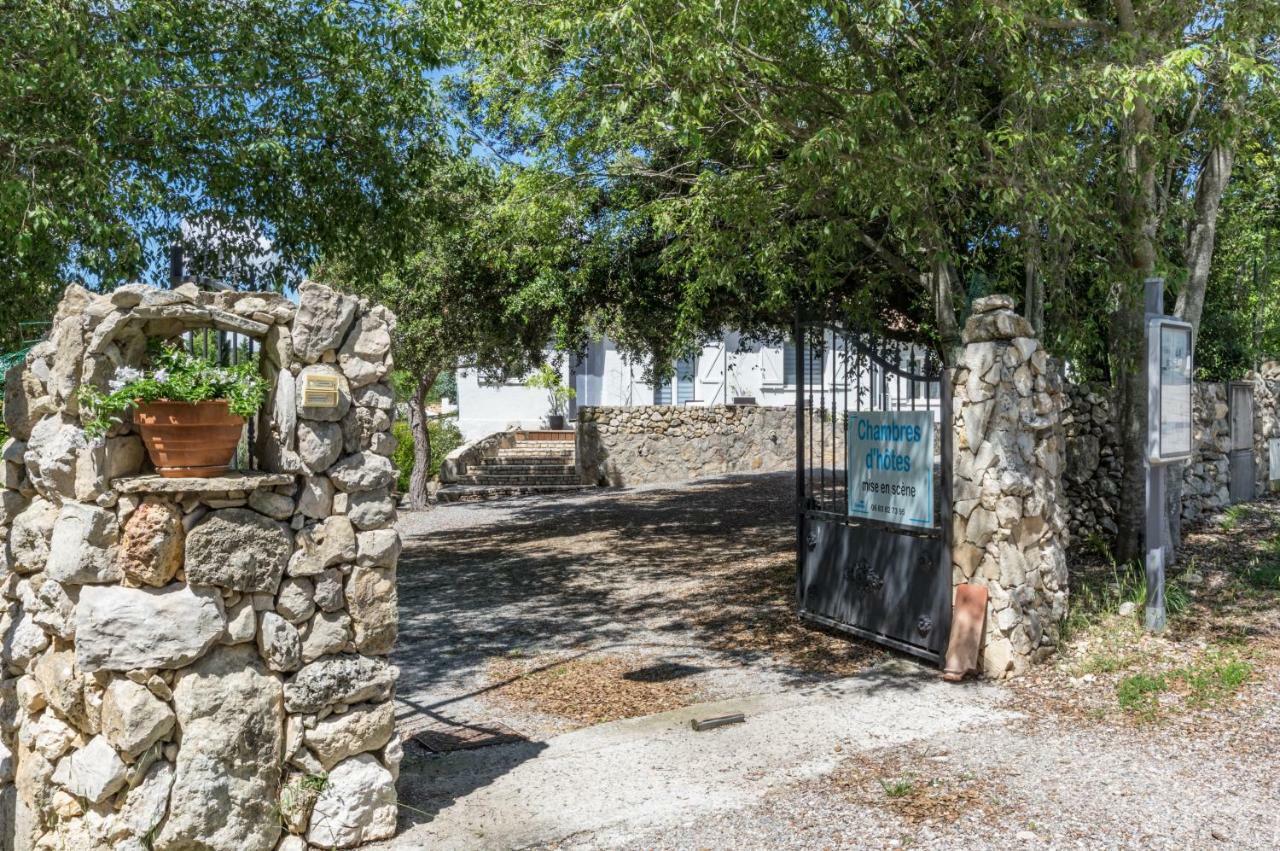 Mise En Scene Bed & Breakfast Aumelas Bagian luar foto