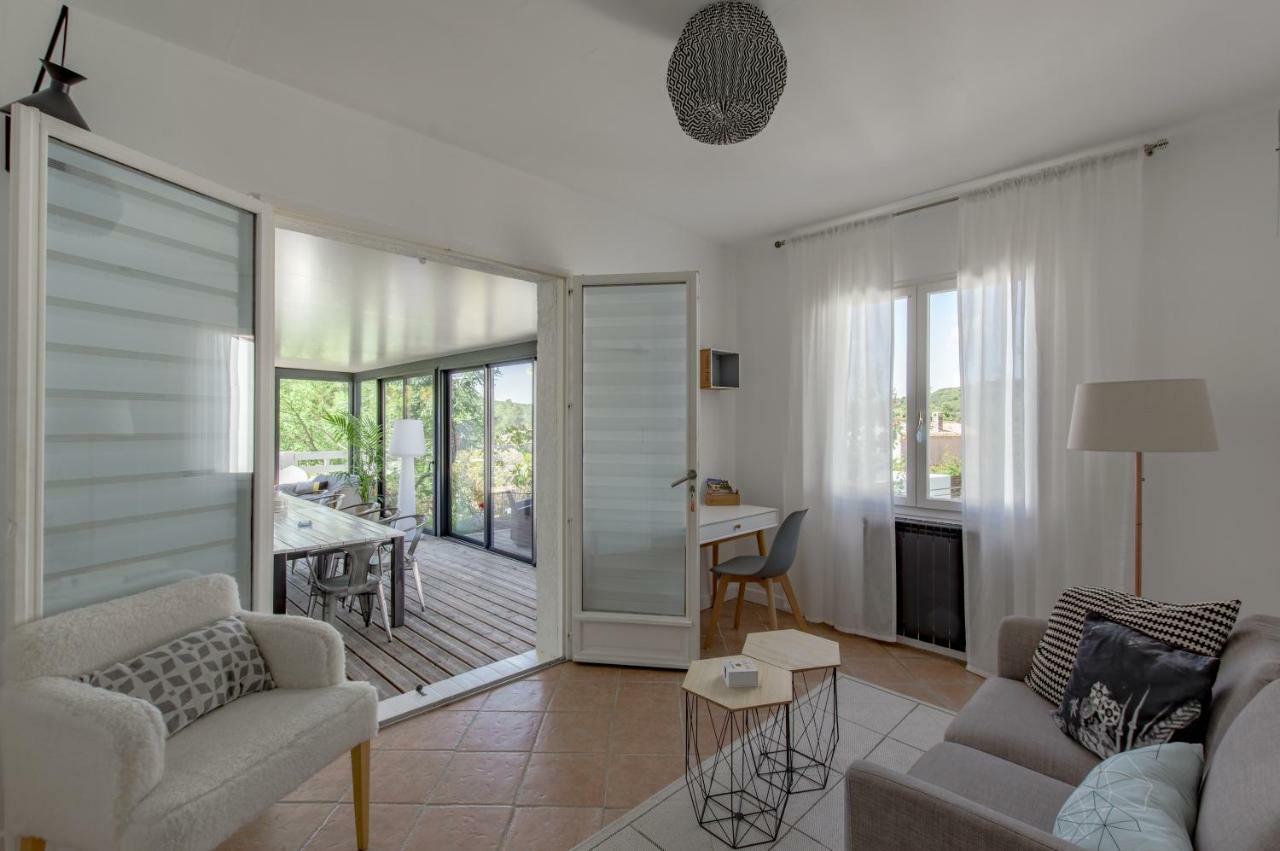 Mise En Scene Bed & Breakfast Aumelas Bagian luar foto