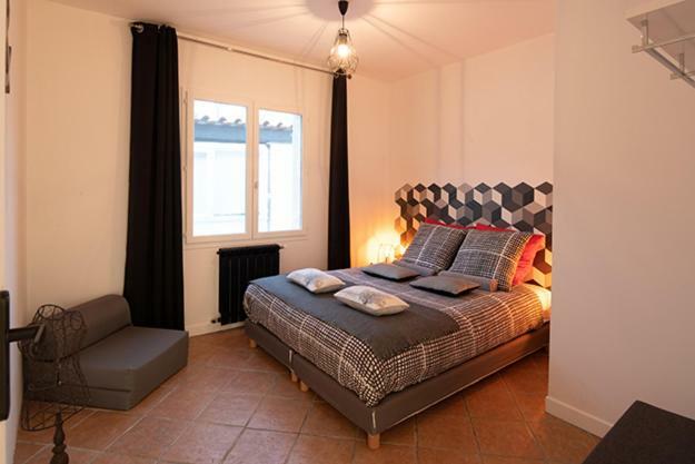 Mise En Scene Bed & Breakfast Aumelas Bagian luar foto